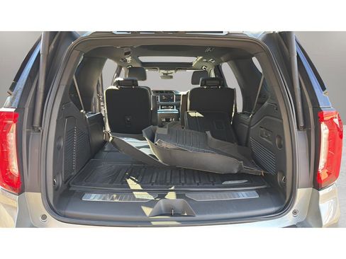 Used 2023 GMC Yukon Denali w/ LPO, Floor Liner Package image 21