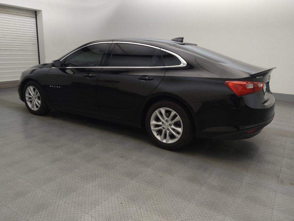 Used 2017 Chevrolet Malibu LT w/ Leather Package FWD image 3