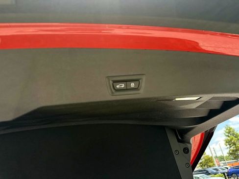 Used 2023 BMW XM AWD/4WD image 12