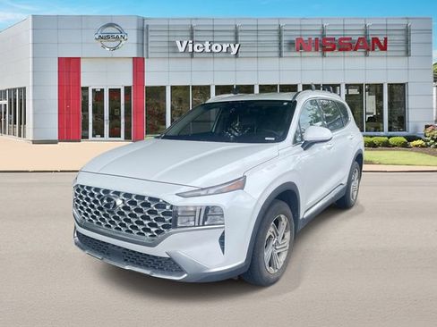 Used 2022 Hyundai Santa Fe SEL FWD image 2