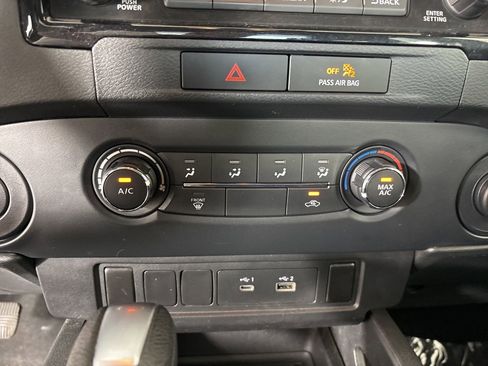 Used 2022 Nissan Frontier S image 15