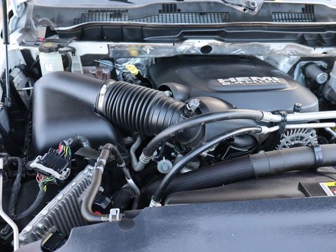 Used 2017 RAM 3500 Tradesman w/ Popular Equipment Group image 36