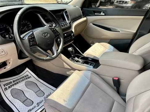 Used 2016 Hyundai Tucson Sport FWD image 9