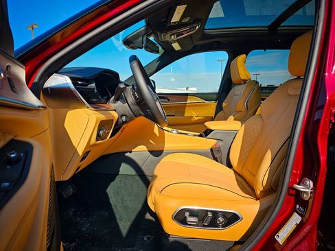 New 2026 Jeep Grand Cherokee Summit image 13