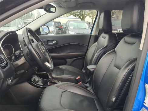 Used 2019 Jeep Compass Limited image 13