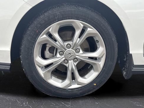 Used 2024 Honda Accord LX image 29