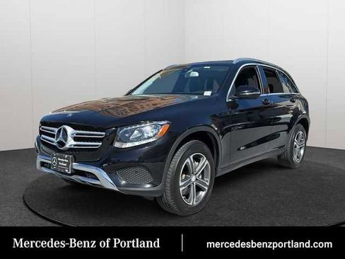 Used 2016 Mercedes-Benz GLC 300 4MATIC image 1