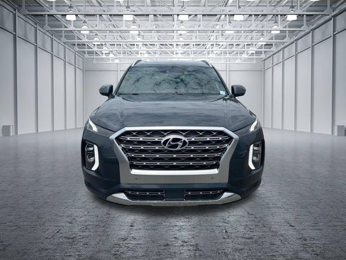 Used 2020 Hyundai Palisade Limited FWD image 2