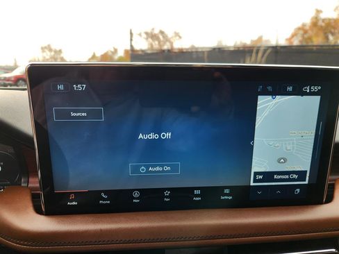 Certified 2021 Lincoln Nautilus Reserve w/ Equipment Group 202A image 37