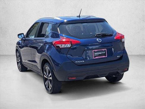 Used 2019 Nissan Kicks SV image 8