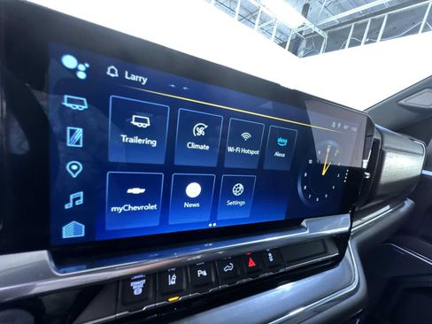 Used 2024 Chevrolet Silverado 2500 High Country w/ High Country Premium Package image 22