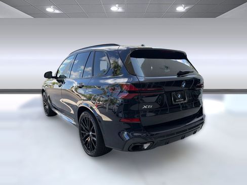 Used 2026 BMW X5 sDrive40i w/ M Sport Package RWD image 3