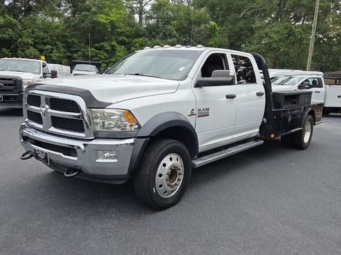Used 2018 RAM 5500 Tradesman w/ Max Tow Package AWD/4WD image 3