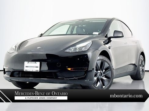 Used 2025 Tesla Model Y Long Range image 1