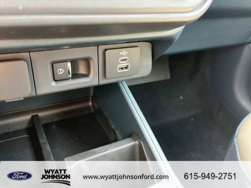 New 2026 Ford Maverick Lariat image 29