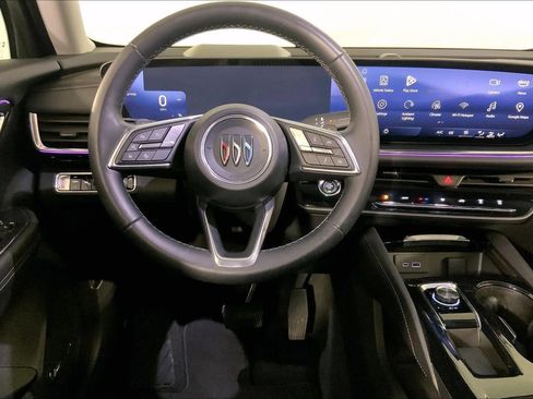Used 2025 Buick Envision Preferred image 5