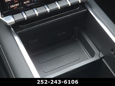 Used 2026 GMC Sierra EV Denali AWD/4WD image 15