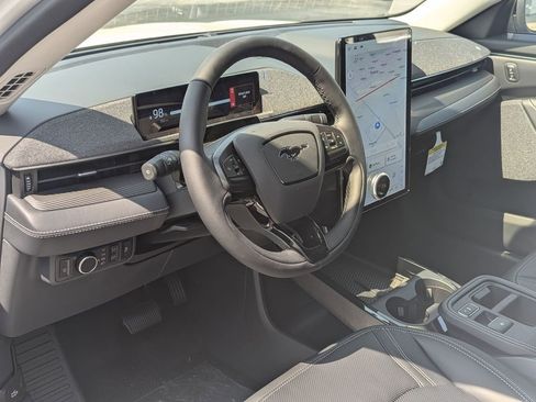 New 2025 Ford Mustang Mach-E Premium image 5
