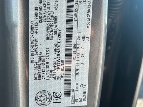 Used 2024 Ford F250 XLT w/ XLT Premium Package AWD/4WD image 17