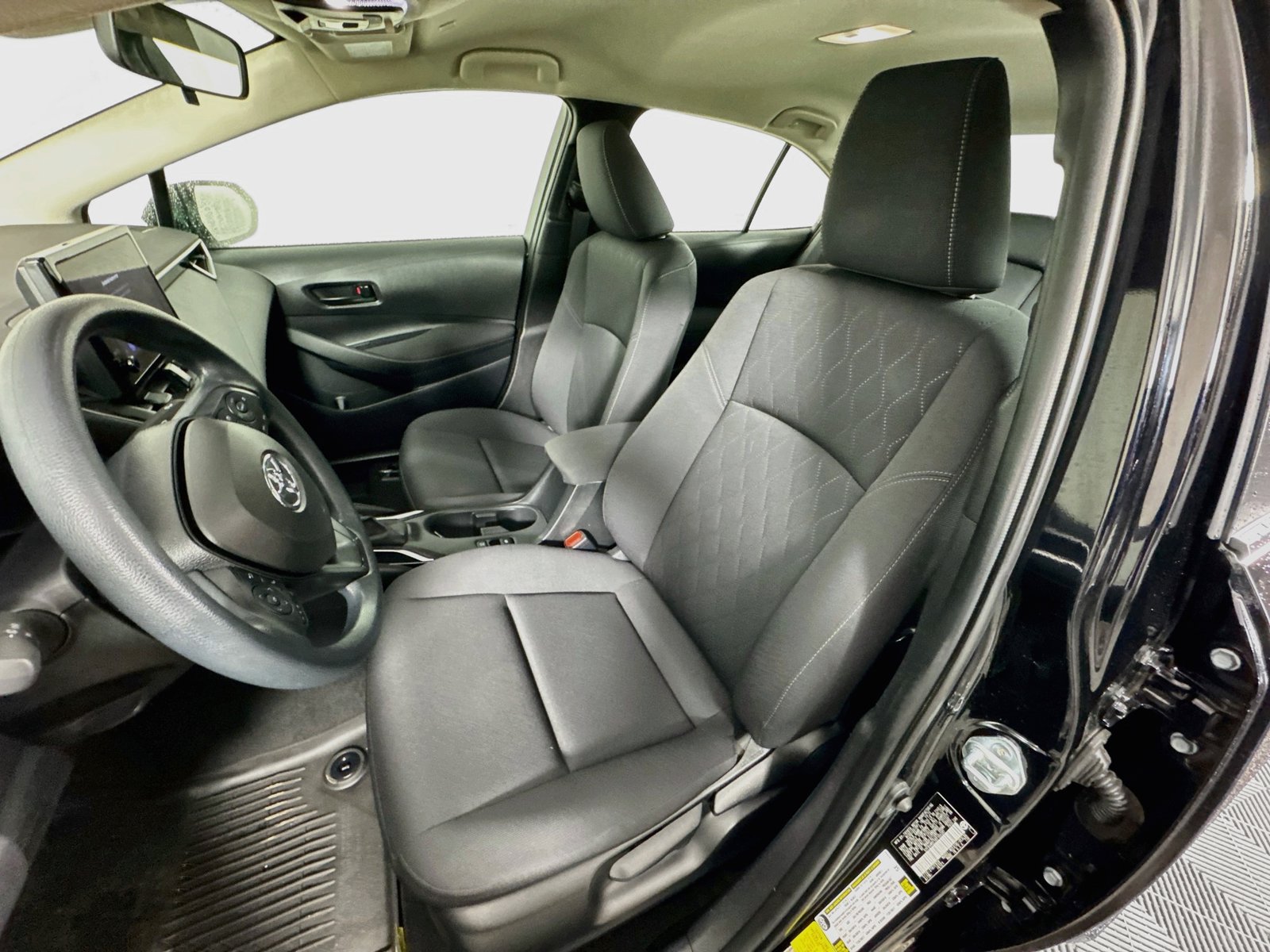 Certified 2024 Toyota Corolla LE FWD image 17
