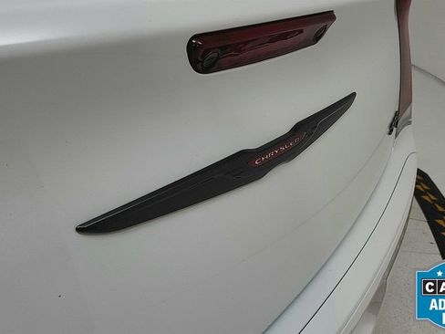 Used 2021 Chrysler 300 S image 51