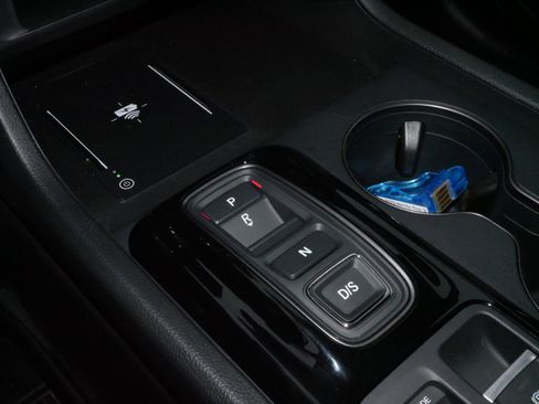 Certified 2025 Honda Pilot TrailSport image 24