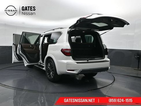 Used 2023 Nissan Armada Platinum w/ Captain's Chairs Package AWD/4WD image 61
