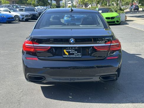 Used 2017 BMW 740i RWD image 10