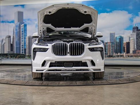 New 2026 BMW ALPINA XB7 AWD/4WD image 4