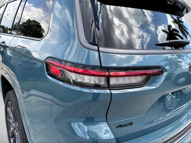 New 2026 Jeep Grand Cherokee L Limited AWD/4WD image 23