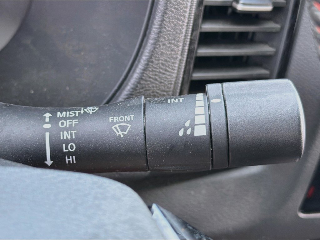 Used 2024 Nissan Frontier PRO-4X w/ Technology Package AWD/4WD image 27