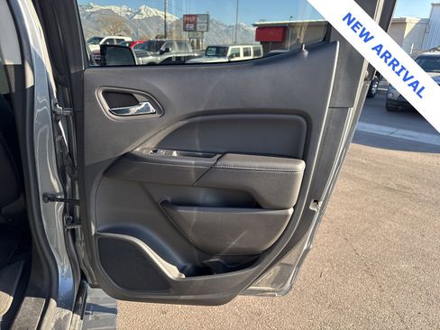 Used 2022 GMC Canyon Elevation w/ Elevation Premium Package image 12