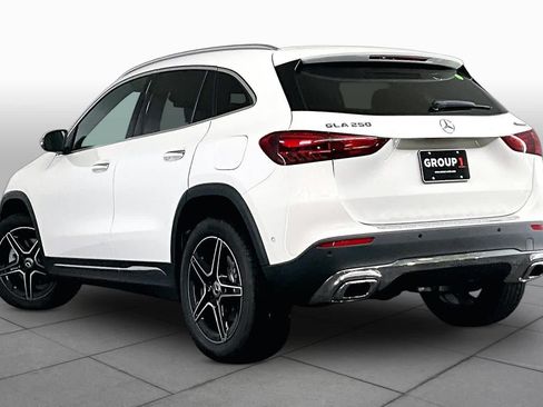 New 2026 Mercedes-Benz GLA 250 4MATIC image 4