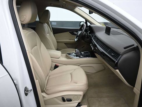Used 2019 Audi Q7 3.0T Premium w/ Convenience Package AWD/4WD image 27