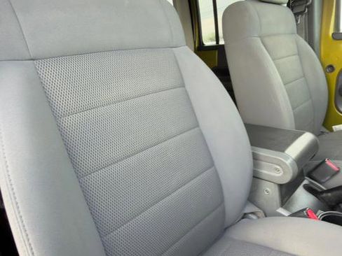 Used 2008 Jeep Wrangler Unlimited Rubicon w/ Dual Top Group image 43