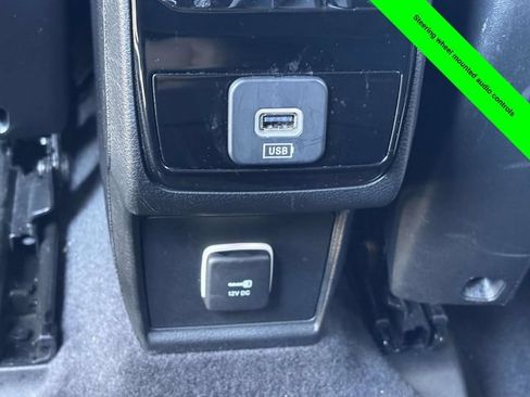 Used 2023 Jeep Compass Latitude AWD/4WD image 24