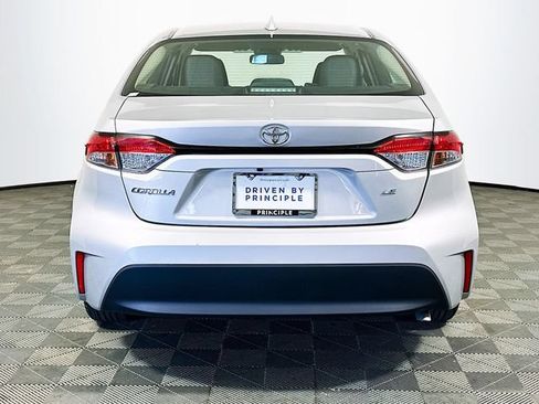 Certified 2024 Toyota Corolla LE FWD image 9
