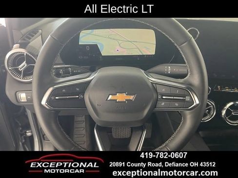 Used 2024 Chevrolet Blazer EV LT AWD/4WD image 37