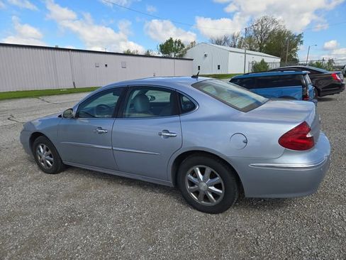 Used 2006 Buick LaCrosse CXL w/ Driver Confidence Package FWD image 9