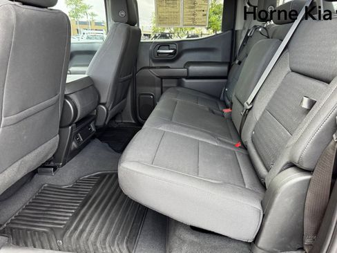 Used 2023 Chevrolet Silverado 1500 Custom image 10