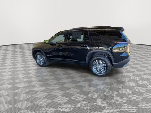 New 2026 Chevrolet Traverse LT w/ Driver Confidence Package AWD/4WD image 6