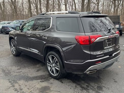 Used 2018 GMC Acadia Denali w/ Technology Package image 4
