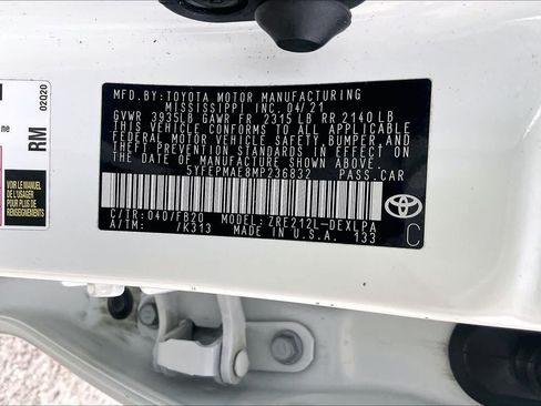 Used 2021 Toyota Corolla LE FWD image 30