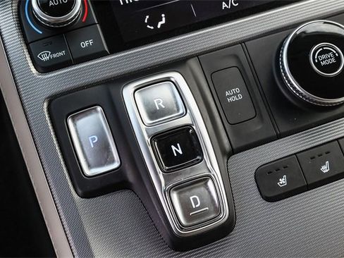 Used 2023 Hyundai Palisade Calligraphy image 24