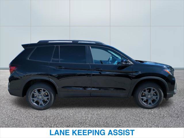 Certified 2025 Honda Passport TrailSport image 6