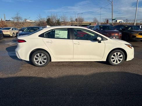 New 2026 Toyota Corolla LE image 8