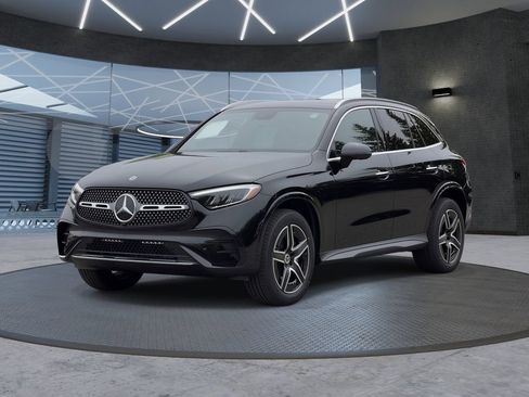 New 2026 Mercedes-Benz GLC 300 4MATIC image 2