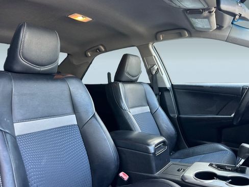 Used 2014 Toyota Camry SE w/ Fleet Convenience Package FWD image 29
