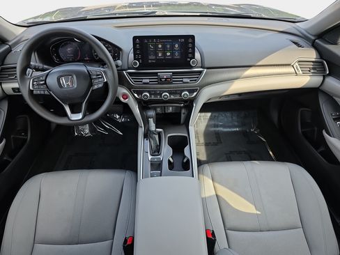 Used 2020 Honda Accord EX image 9