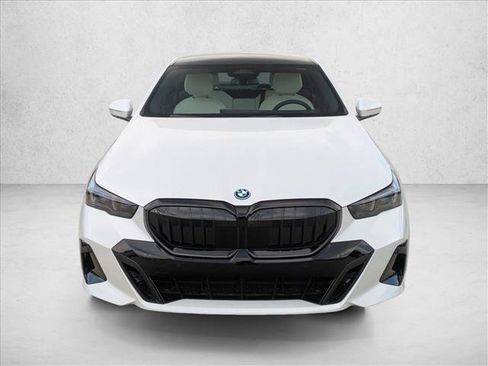 New 2027 BMW 550e xDrive w/ Executive Package AWD/4WD image 6